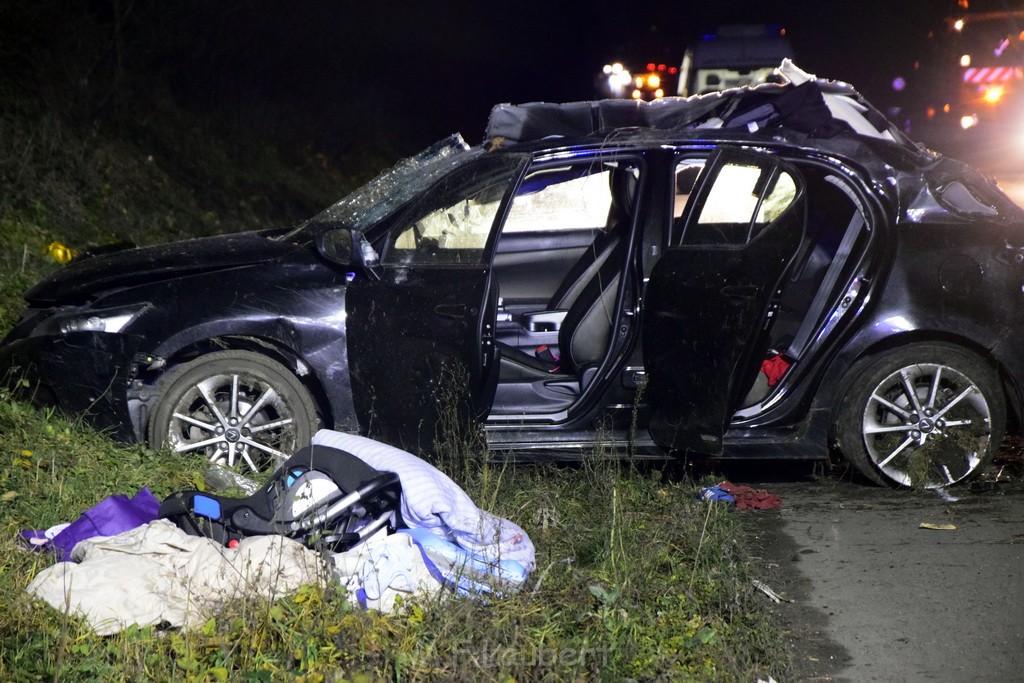 Schwerer VU A 4 Rich Olpe kurz vor AS Koeln Klettenberg P092.JPG - Miklos Laubert